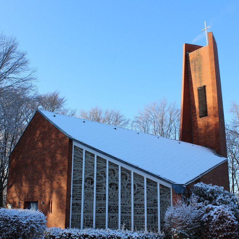 Heilig-Kreuz-Kirche Börnsen im Schnee